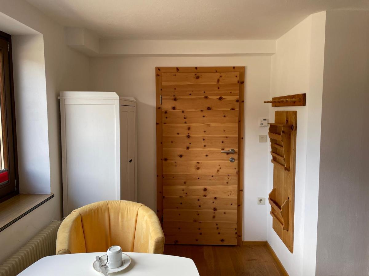 Appartments-Hutter Нойкирхен-ам-Гросфенедигер Экстерьер фото