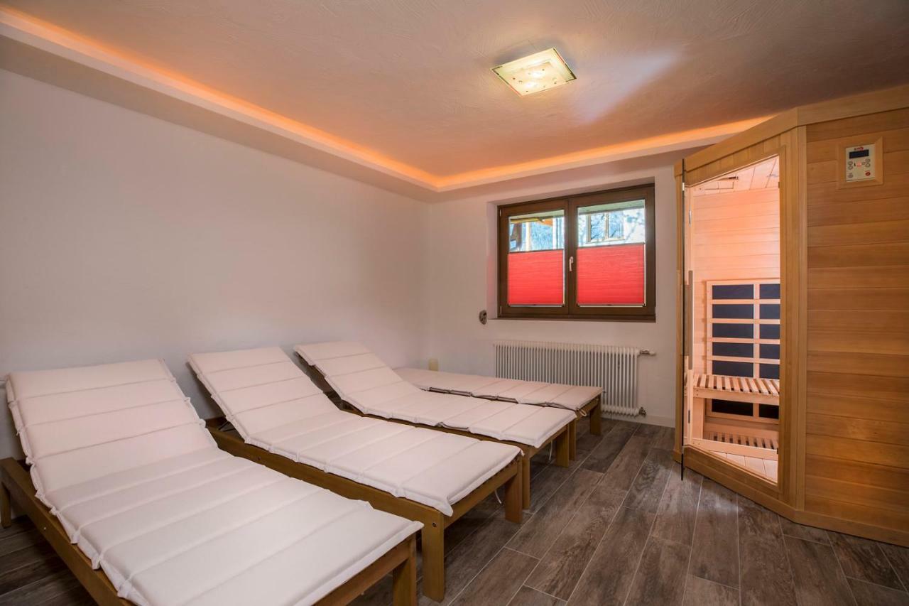 Appartments-Hutter Нойкирхен-ам-Гросфенедигер Экстерьер фото